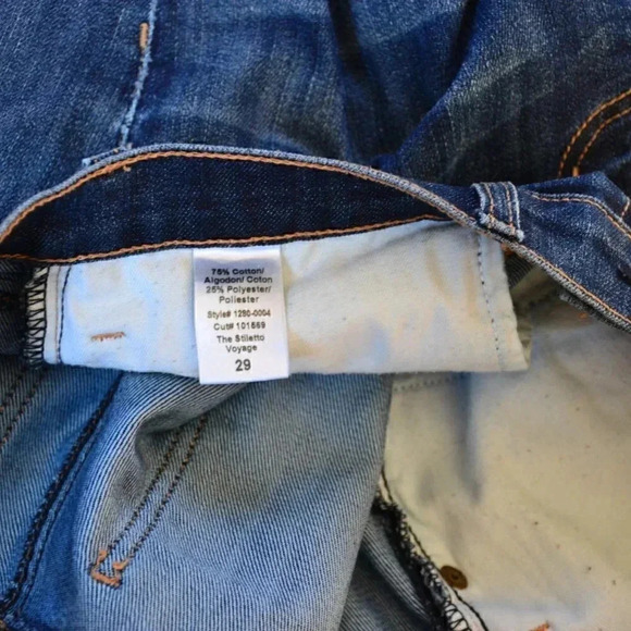 HOST PICK! The Stiletto Voyage Medium Wash - Picture 9 of 12